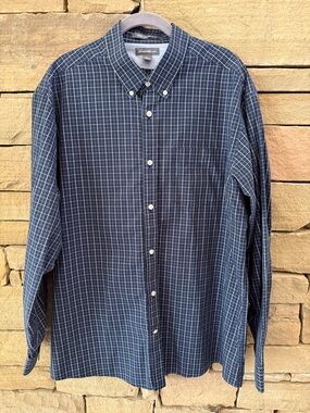 Men’s Eddie Bauer Navy and White Windowpane Button-Down Shirt EUC